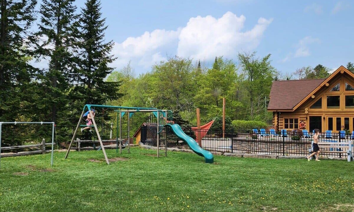Photo of Others in Fiddler Lake Resort