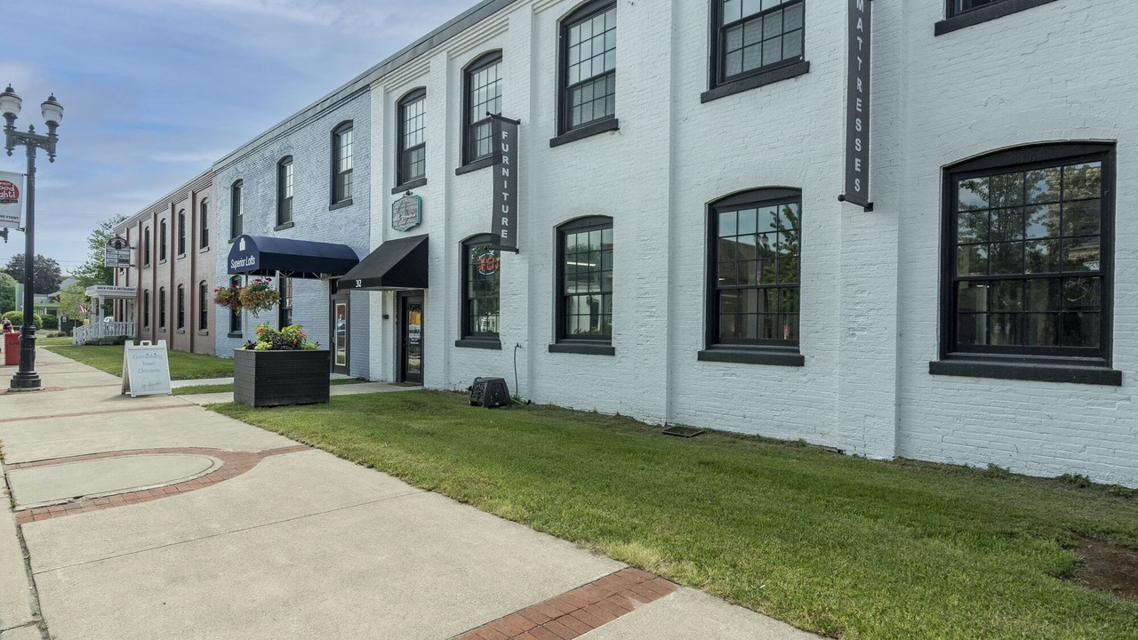 Photo of Outdoor in Lowell