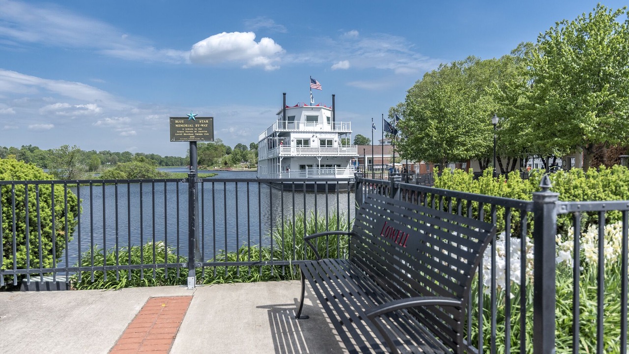 Photo of Outdoor in Lowell