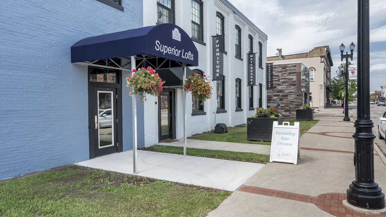 Photo of Outdoor in Lowell