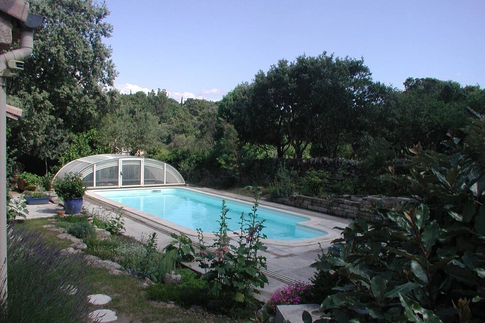 Photo of Outdoor in Saint-Restitut