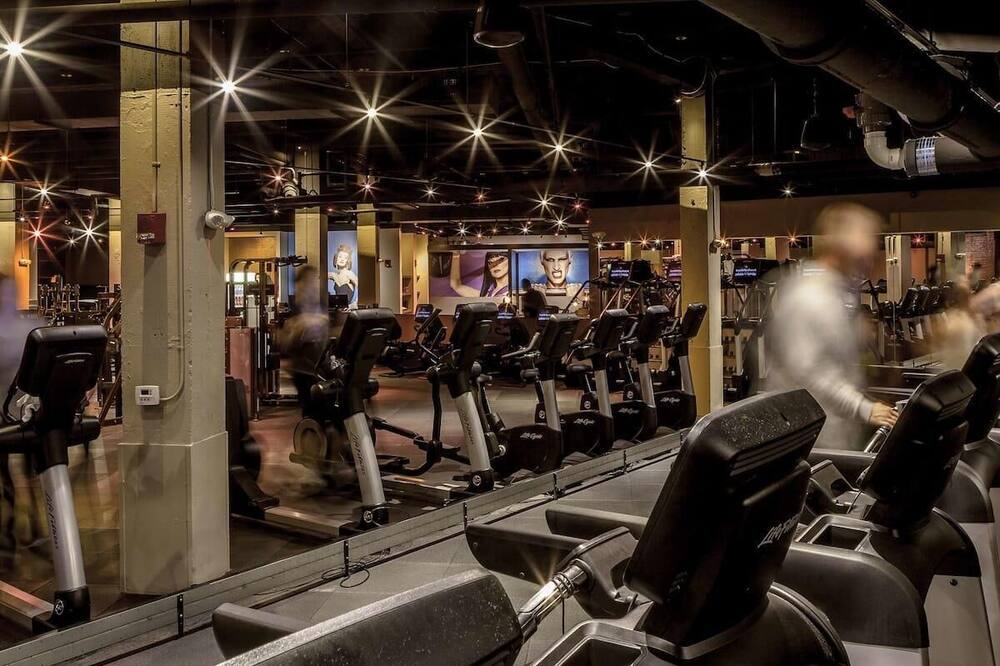 Photo of Others in Downtown Boston