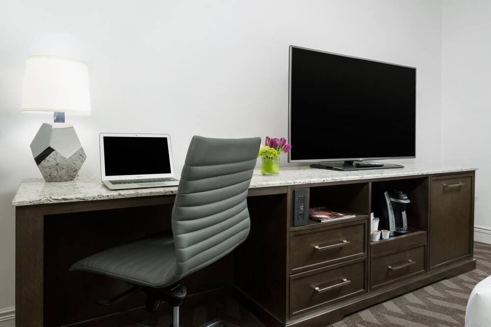 Photo of Others in Downtown Boston