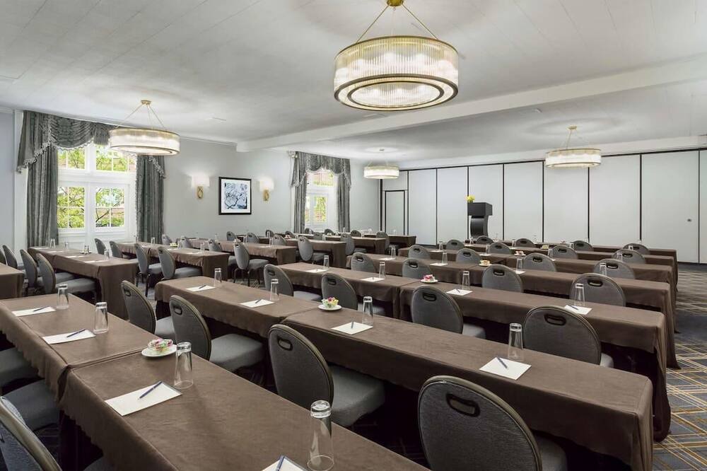 Photo of Others in Downtown Boston