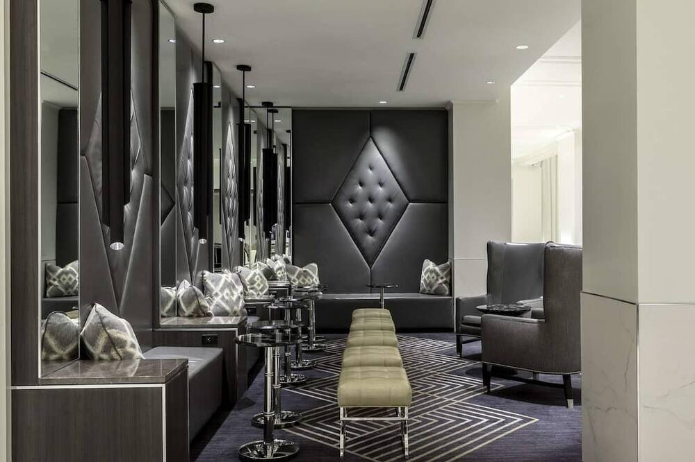 Photo of Others in Downtown Boston