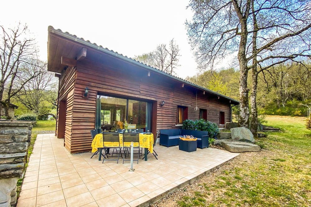 Photo of Outdoor in Connac