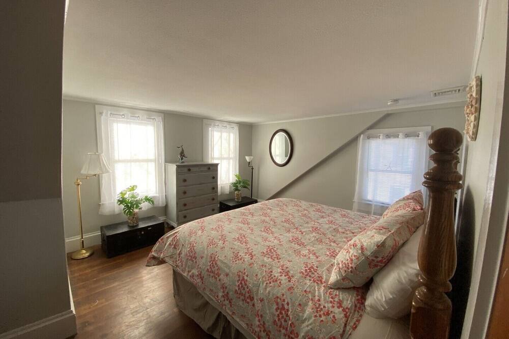 Photo of Bedroom in Plymouth