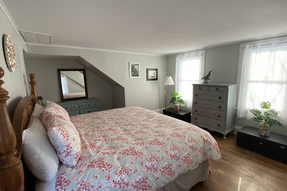 Photo of Bedroom in Plymouth