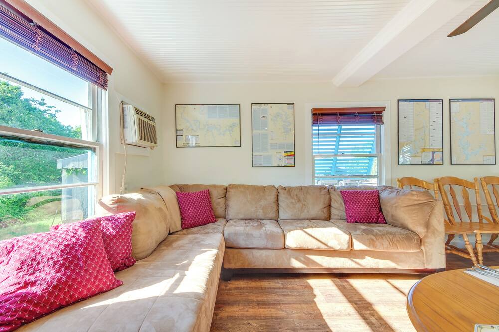 Photo of Bedroom in Henderson