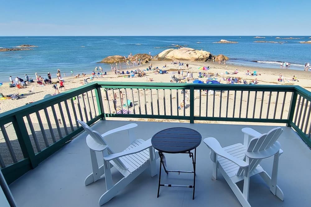 Photo of Patio Balcony in Minot