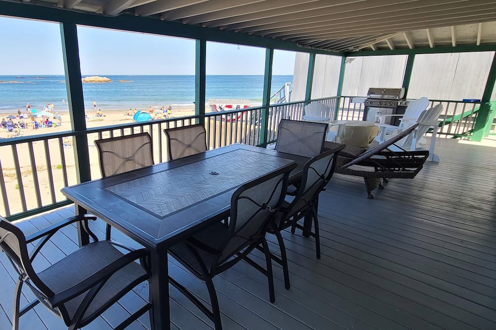 Photo of Patio Balcony in Minot