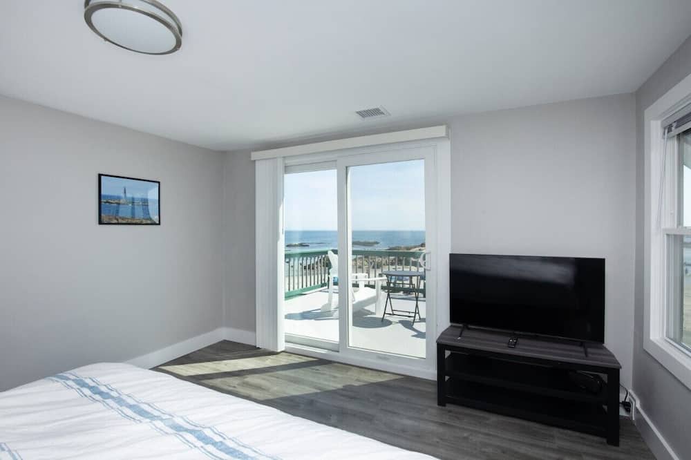 Photo of Bedroom in Minot