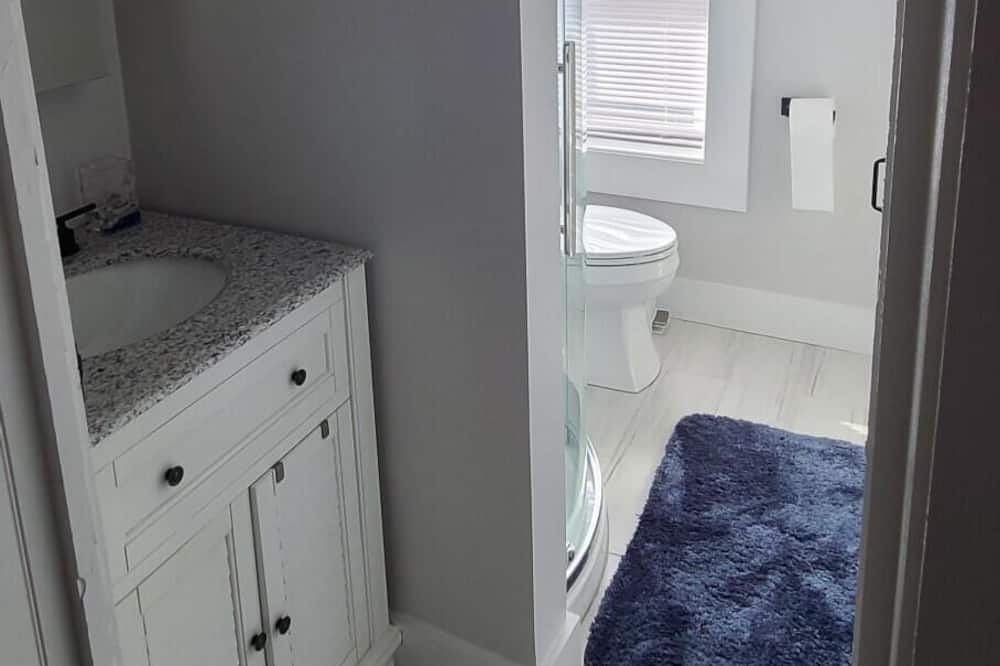 Photo of Bedroom in Minot