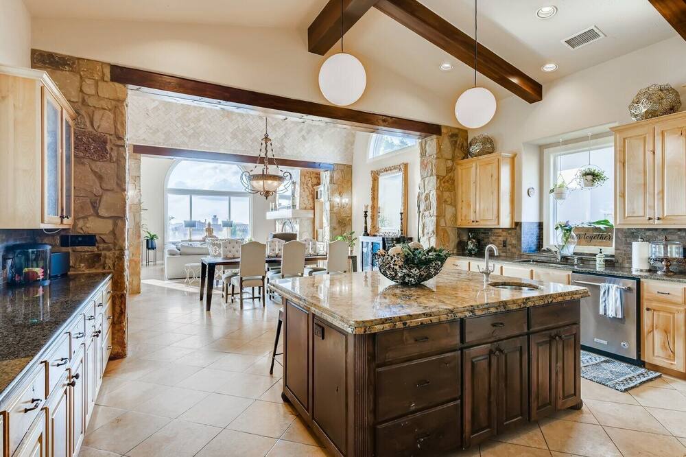 Photo of Kitchen in Lake Pointe