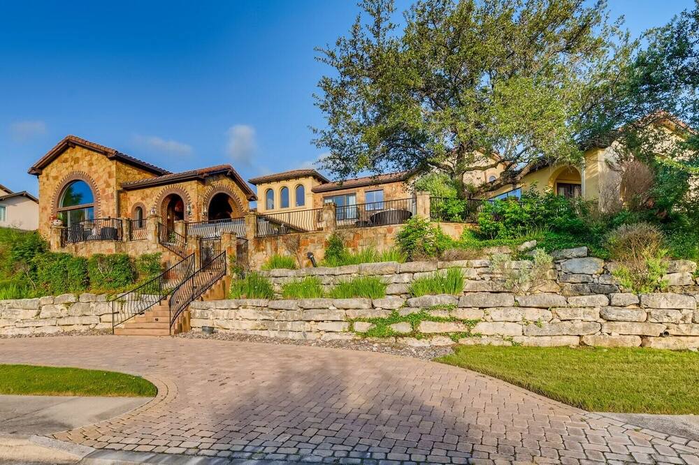 Photo of Outdoor in Lake Pointe
