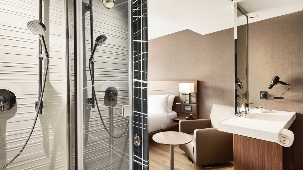 Photo of Bathroom in Dunwoody