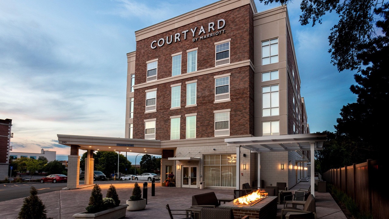 Photo of Outdoor in East Avenue