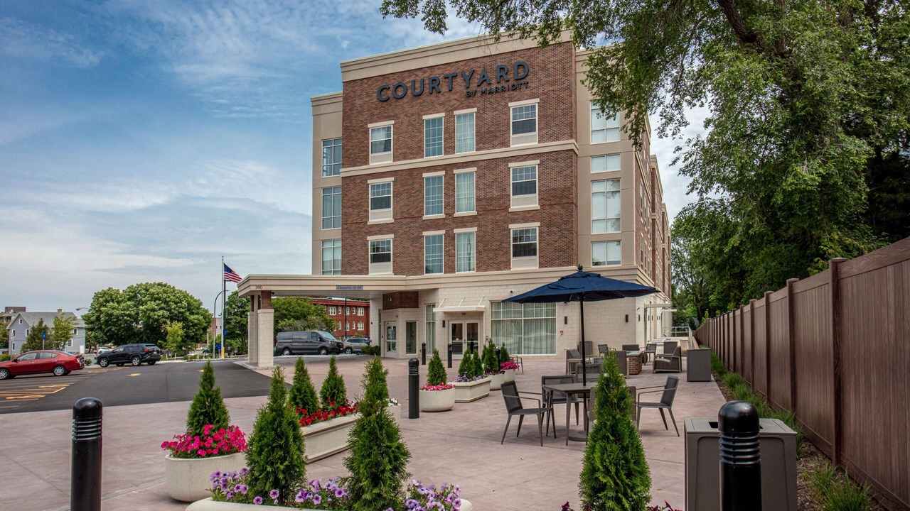 Photo of Outdoor in East Avenue