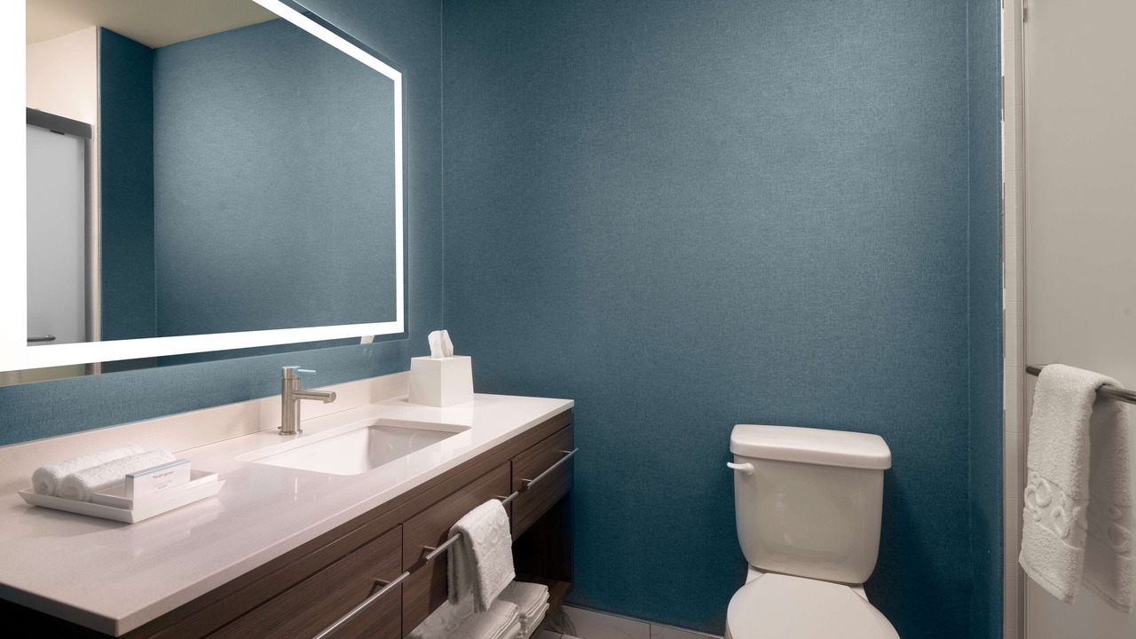 Photo of Others in Larkspur