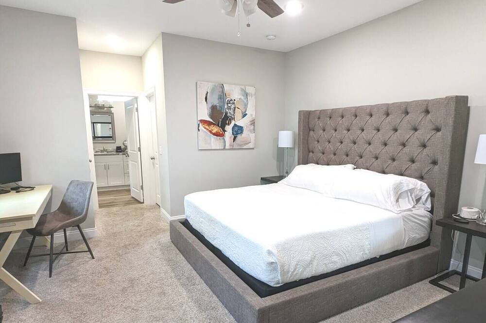 Photo of Bedroom in Panama City
