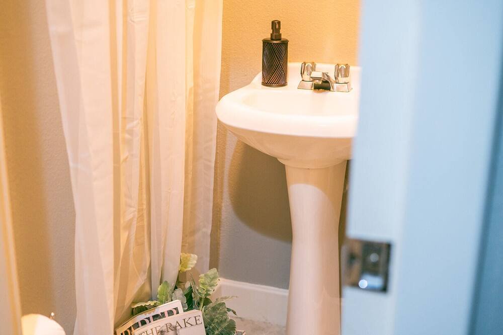 Photo of Bathroom in Midtown