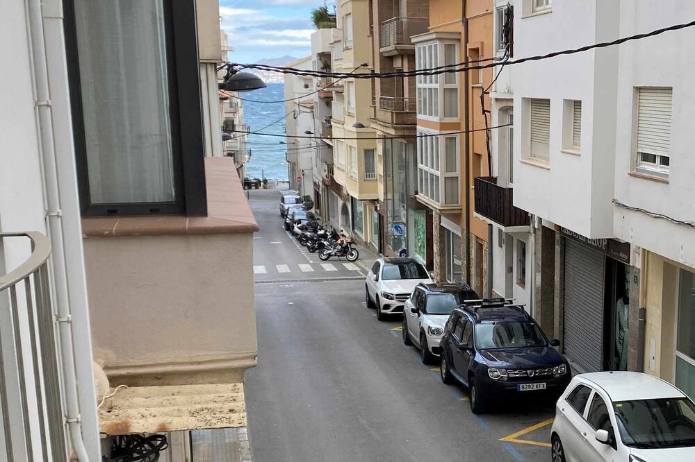 Photo of Others in L'Escala