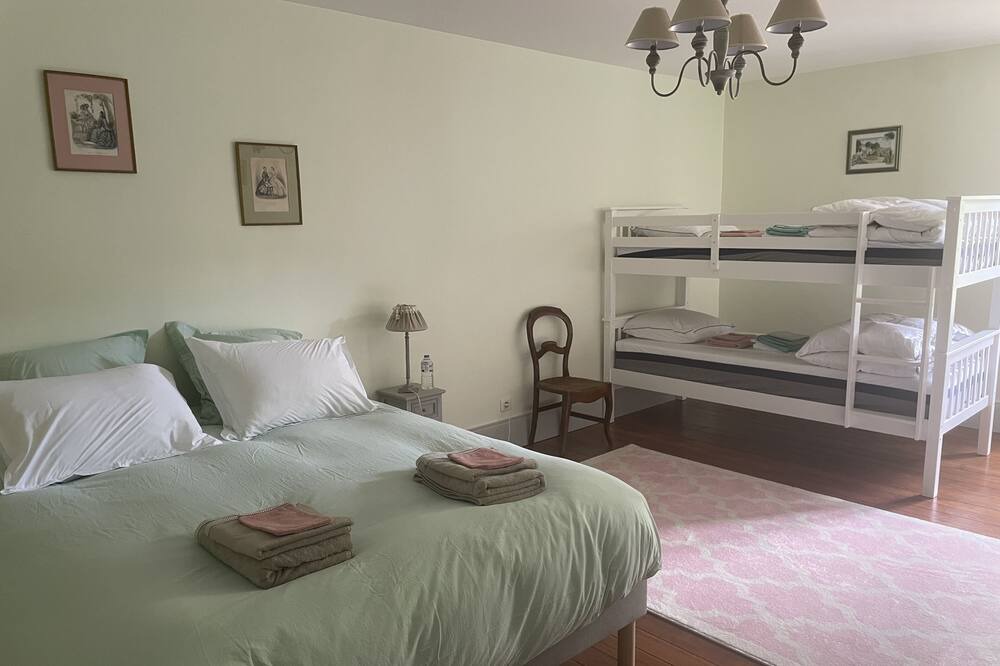 Photo of Bedroom in Mauleon