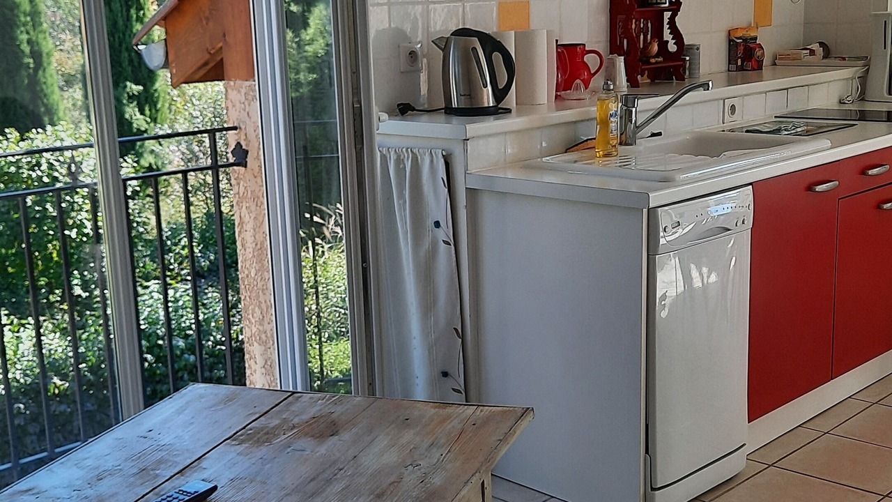 Photo of Kitchen in Proulieu