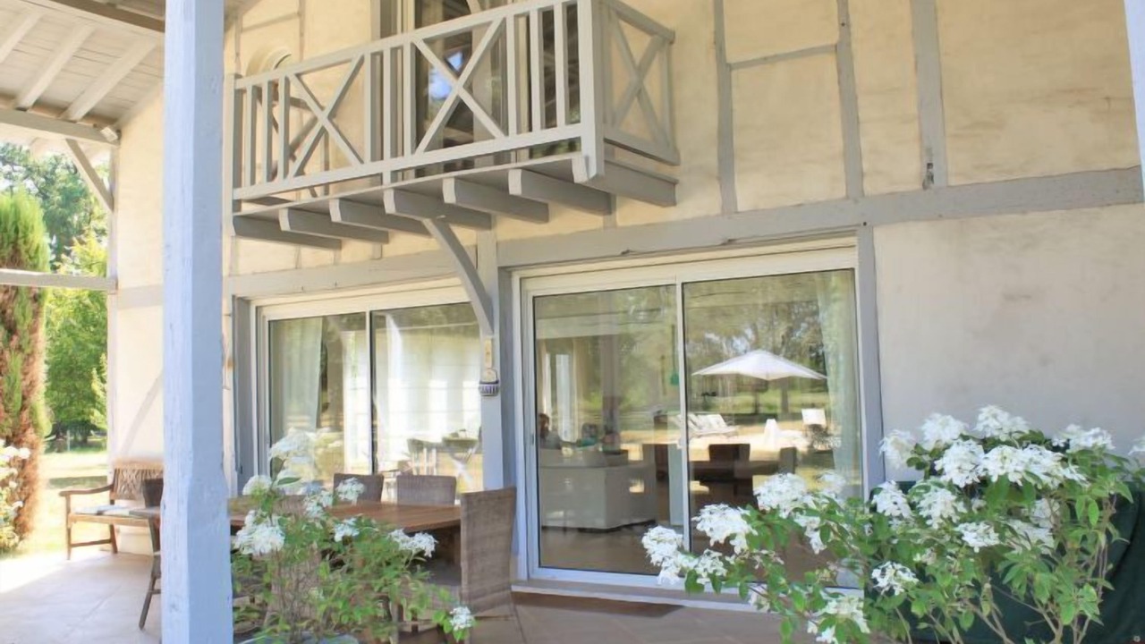 Photo of Patio Balcony in Losse