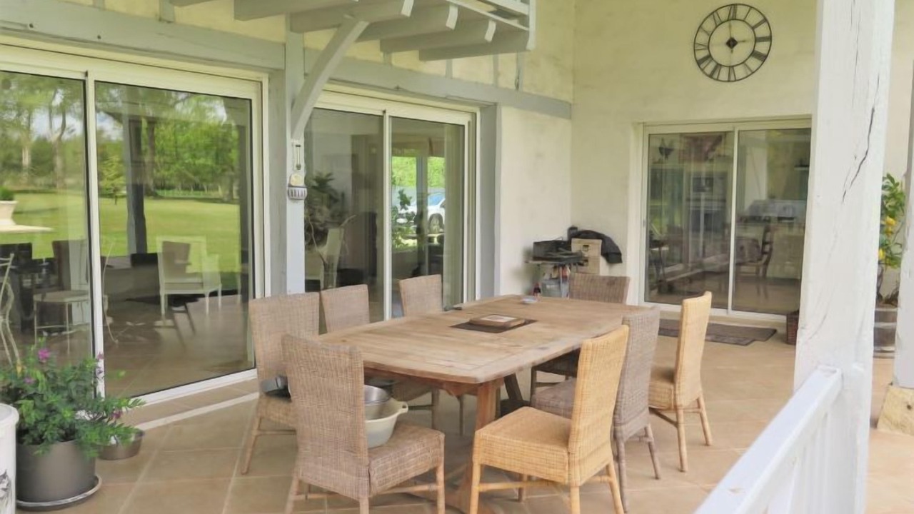 Photo of Outdoor in Losse