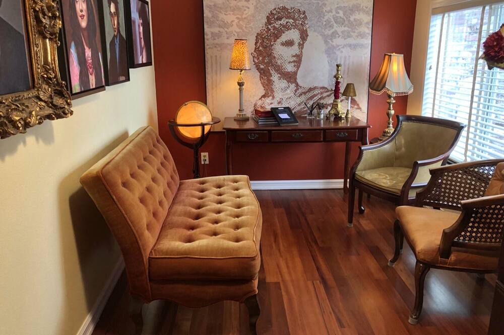 Photo of Others in Alki