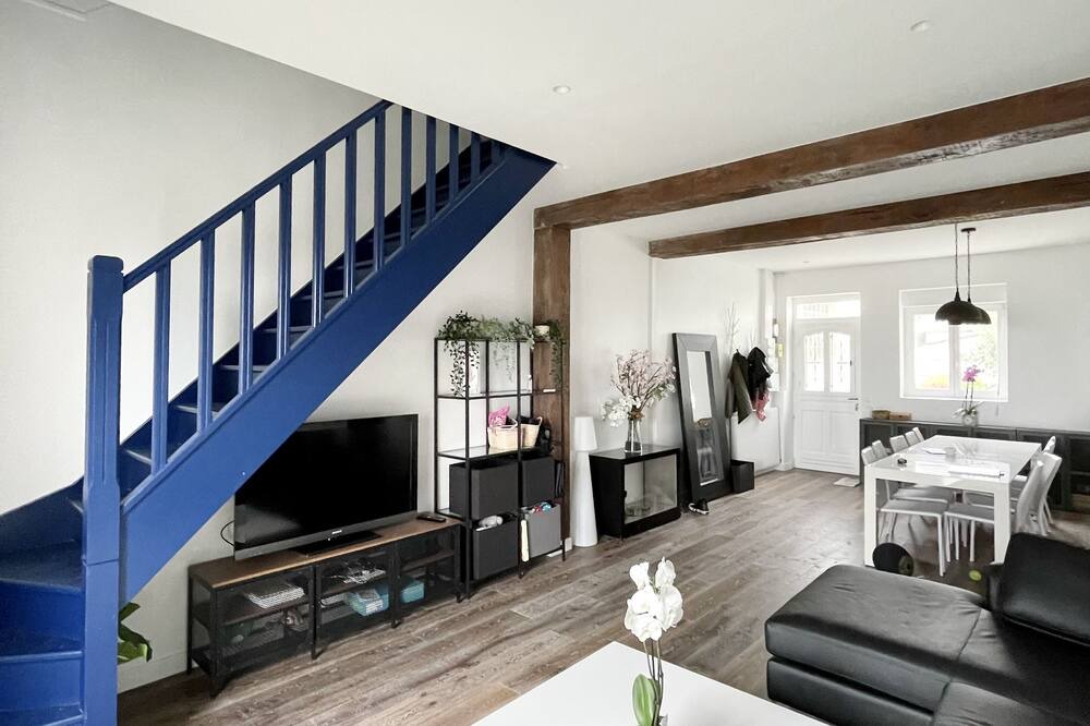 Photo of Livingroom in Saint-Regnobert-de-la-Cote-de-Nacre