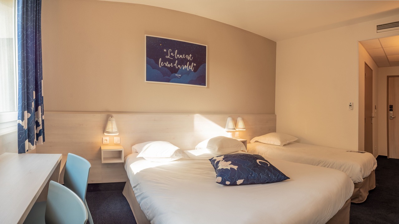 Photo of Bedroom in Petit-Couronne