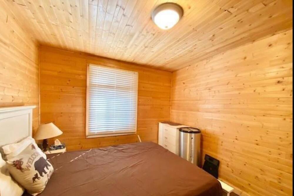 Photo of Bedroom in Wasagaming