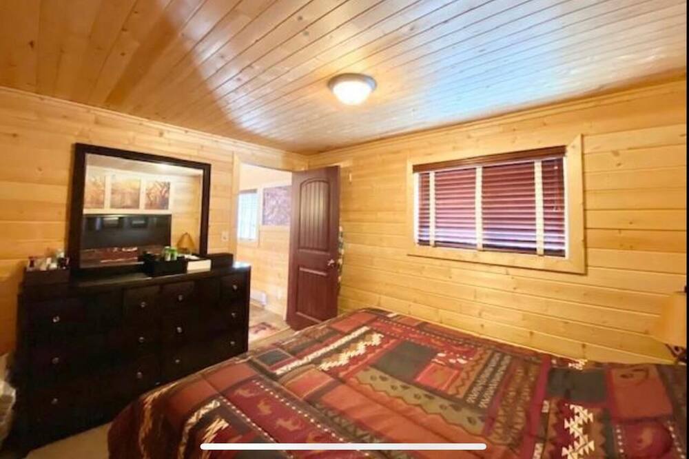Photo of Bedroom in Wasagaming