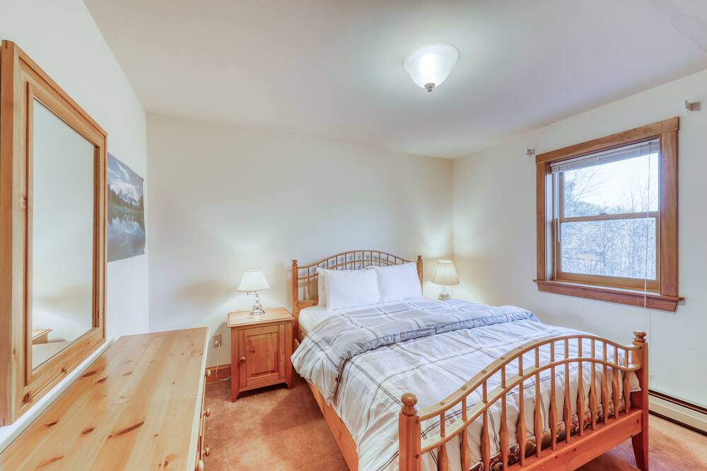 Photo of Others in South Londonderry