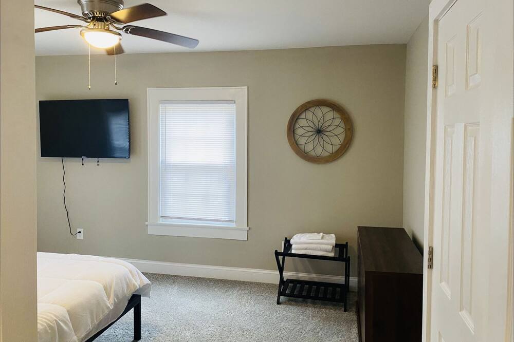 Photo of Bedroom in Graham