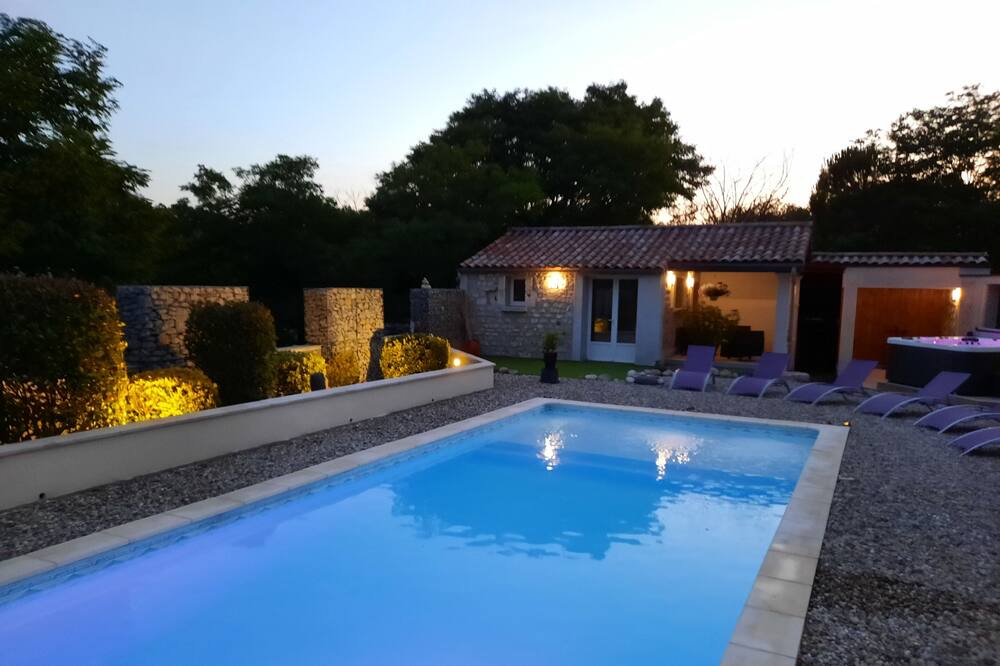 Photo of Outdoor in Lussas