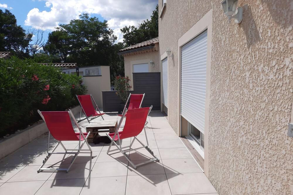 Photo of Patio Balcony in Lussas