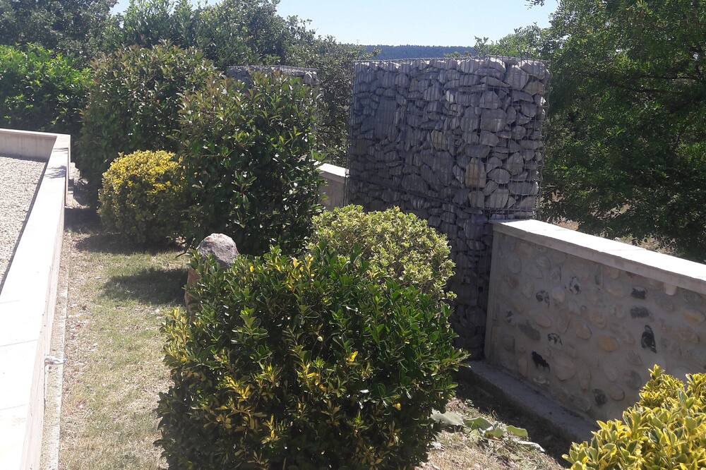 Photo of Outdoor in Lussas