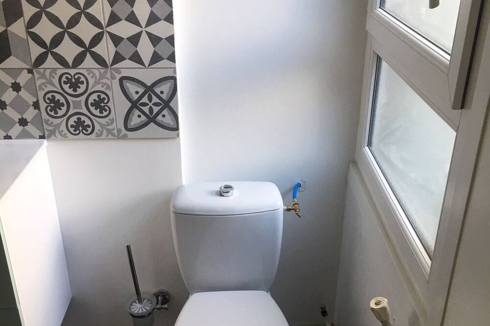 Photo of Bathroom in Quartier Pasteur
