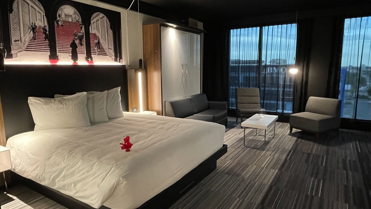 Photo of Bedroom in Laval