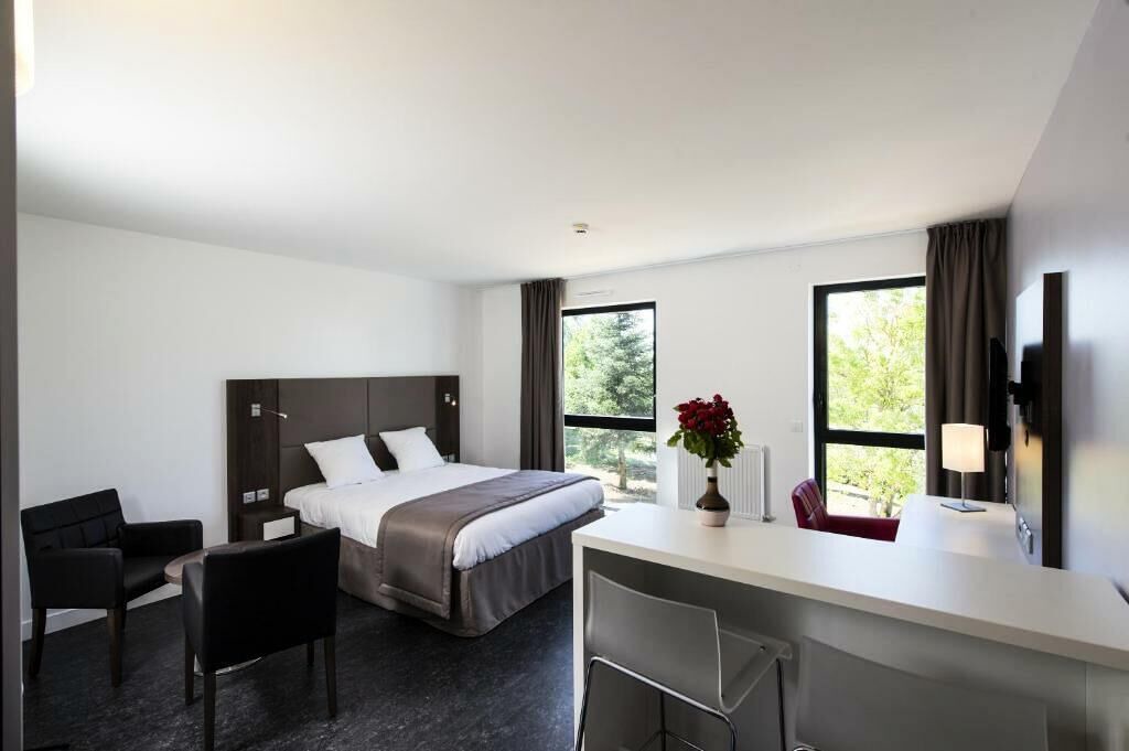 Photo of Others in Dijon