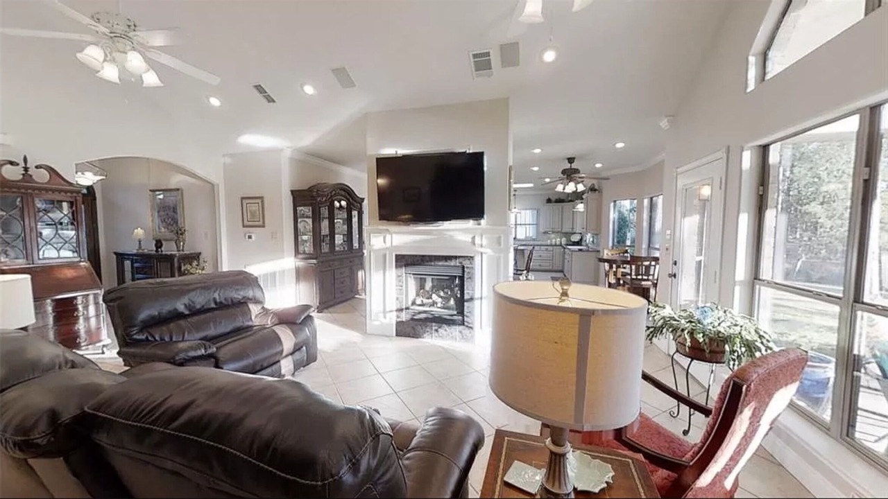Photo of Livingroom in Brookeland