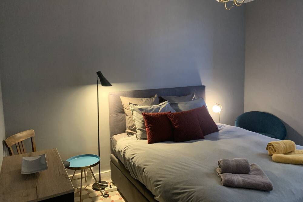 Photo of Bedroom in Gares