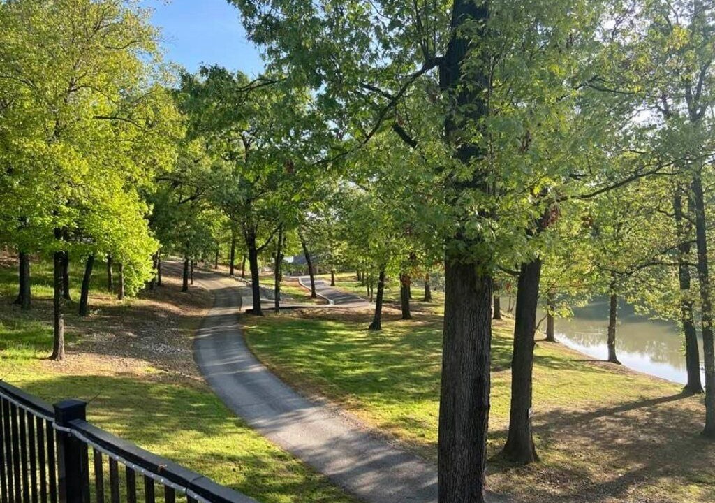 Photo of Outdoor in Grove