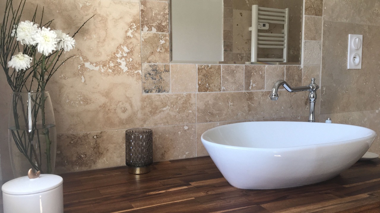 Photo of Others in Laplume