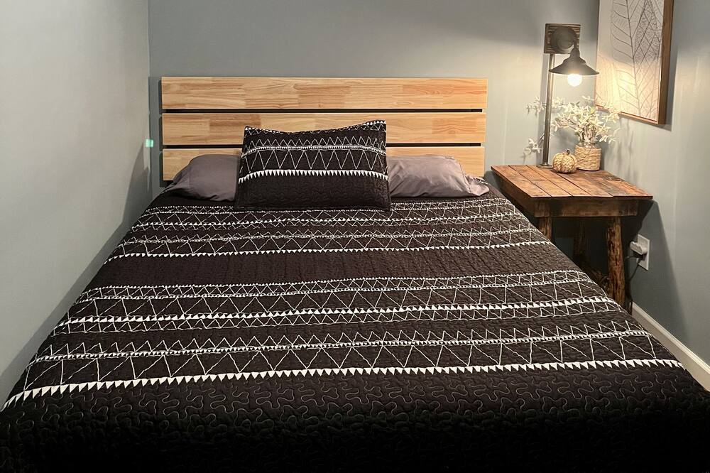 Photo of Bedroom in Marion
