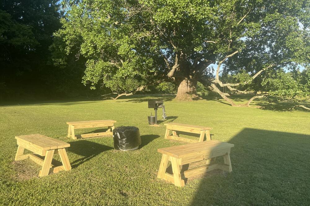 Photo of Outdoor in Marion