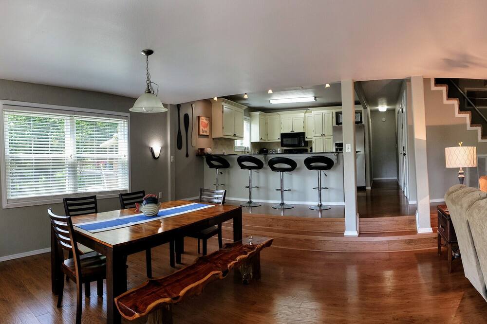 Photo of Livingroom in Cleora